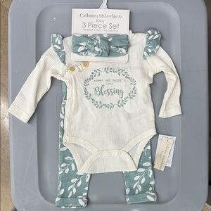 Catherine Malandrino Cream and Green matching set with Headband